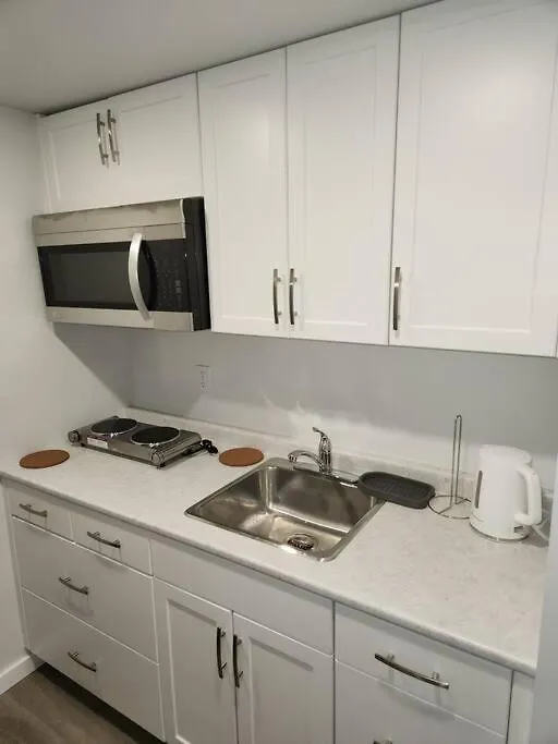 Apartment A Modern & Homely 1 Bedroom Suite Winnipeg Canada